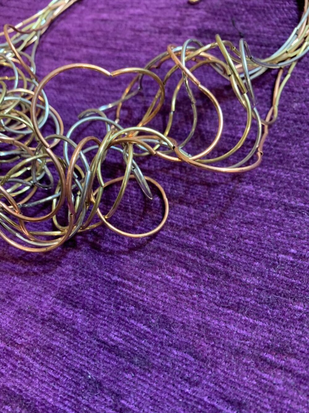 Overlapping Looped Necklace - Picture 3 of 4